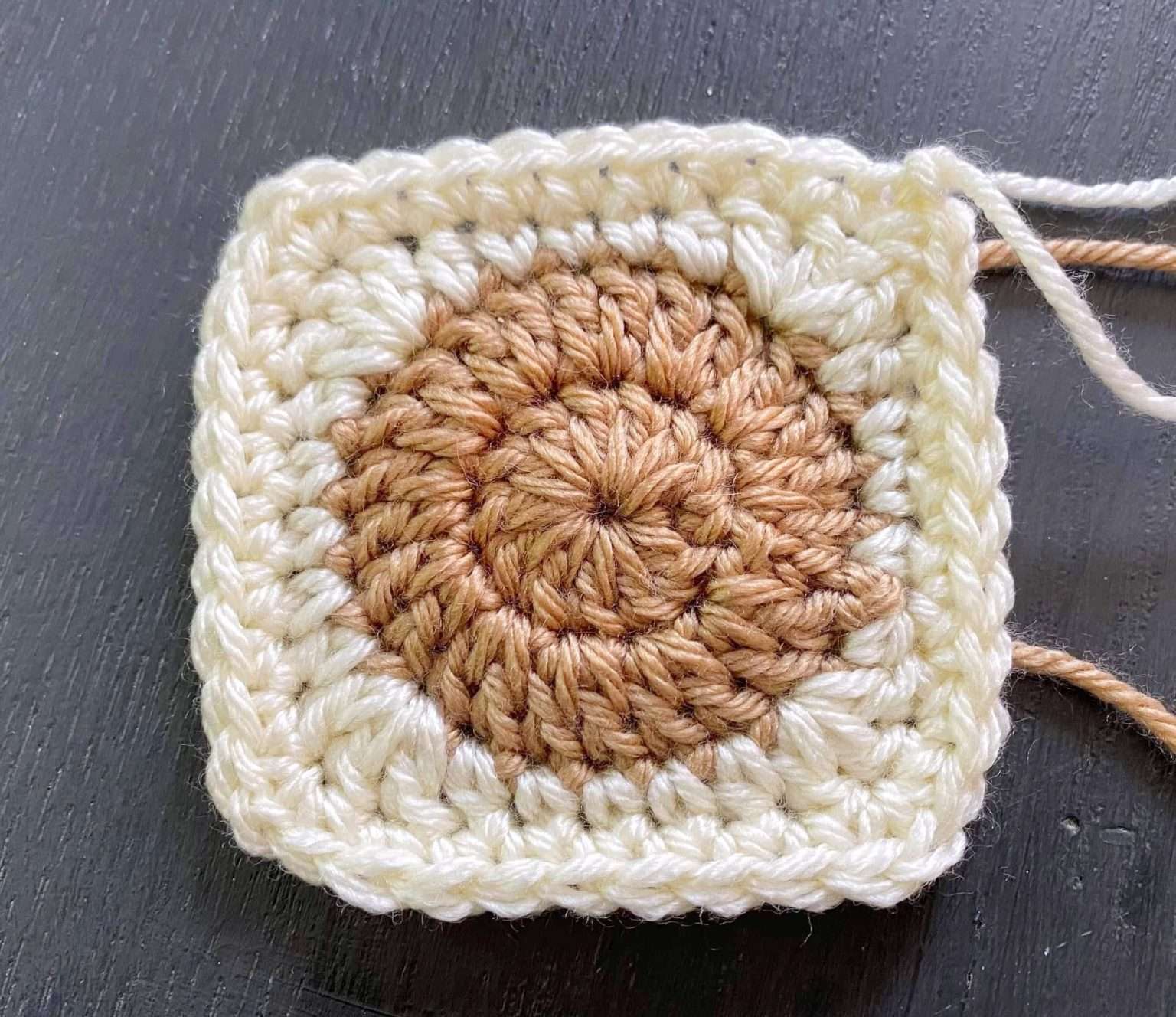 Mini Circle Granny Square Pattern